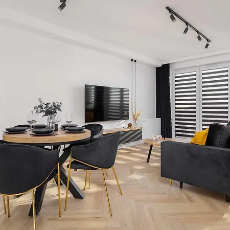 Luksusowy, Klimatyzowany W Krakowie Z Biurkiem I Parkingiem By Renters Prestige Appartement